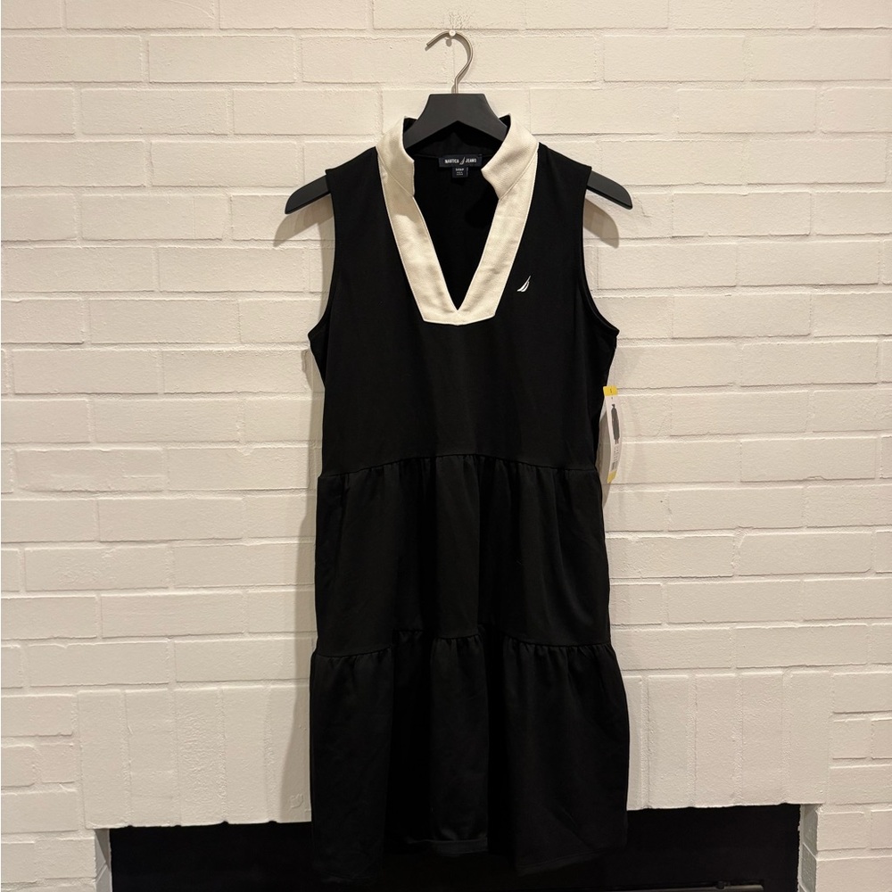 NWT Black and White Sleeveless Dress